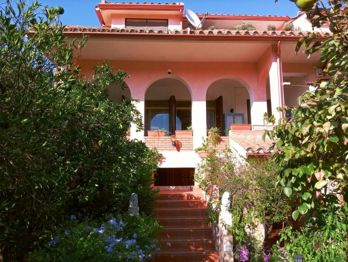Villa Corrias Siliqua Bagian luar foto