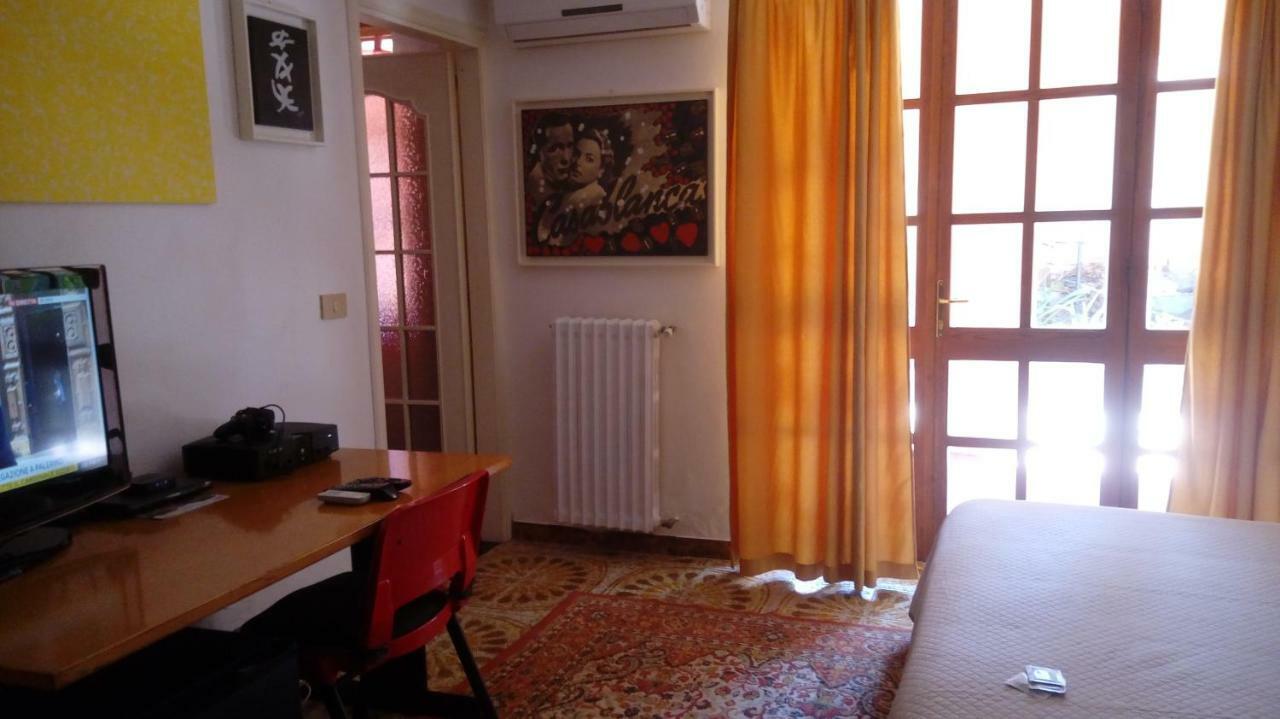 Villa Corrias Siliqua Bagian luar foto